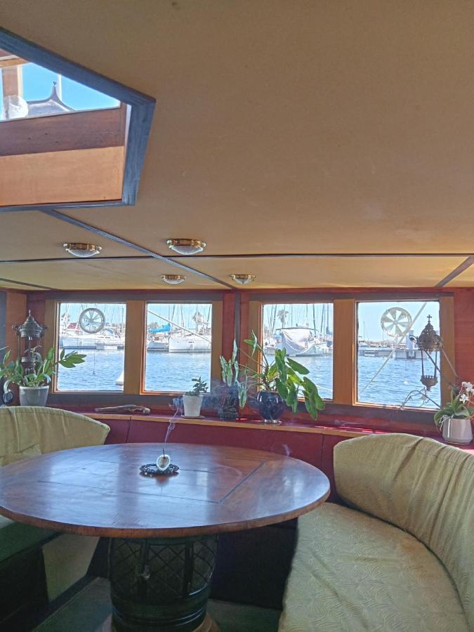 Bateau De Pirates Hotel Gruissan Ngoại thất bức ảnh